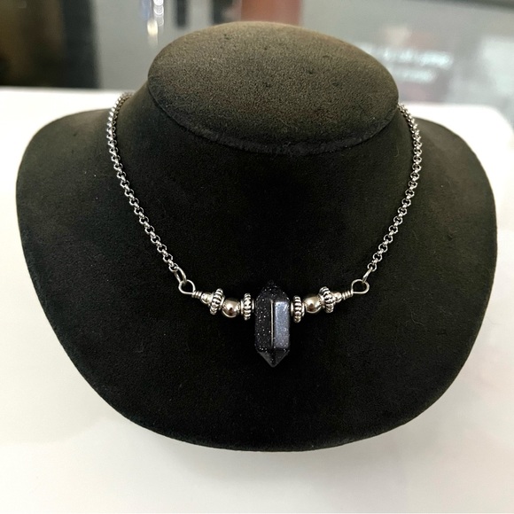 🔴Handmade Double terminated blue midnight goldstone gem adjustable choker - Picture 7 of 9